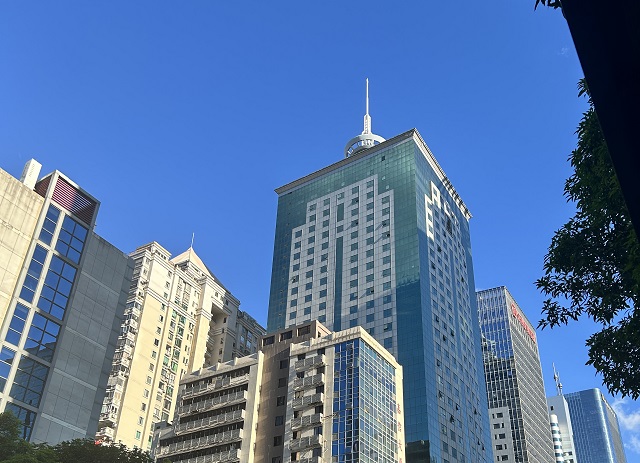 2025亞馬遜稅務(wù)變局下，跨境賣家的“新避風(fēng)港”在哪里?